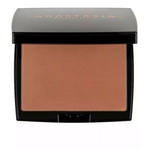 Anastasia Beverly Hills- Powder Bronzer- CAPPUCINO
